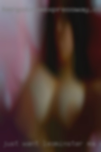 Just want more sex with a large Leominster, MA swingers penis.